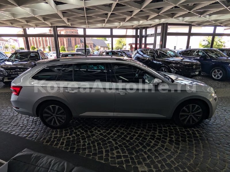 Skoda Superb 2022