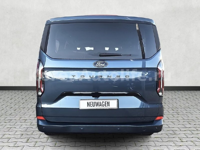 Ford Tourneo Custom 2.0 EB 2025