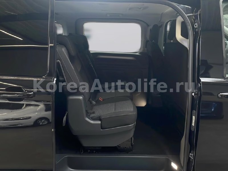 Volkswagen T7 Caravelle 2.0 TDI 2025