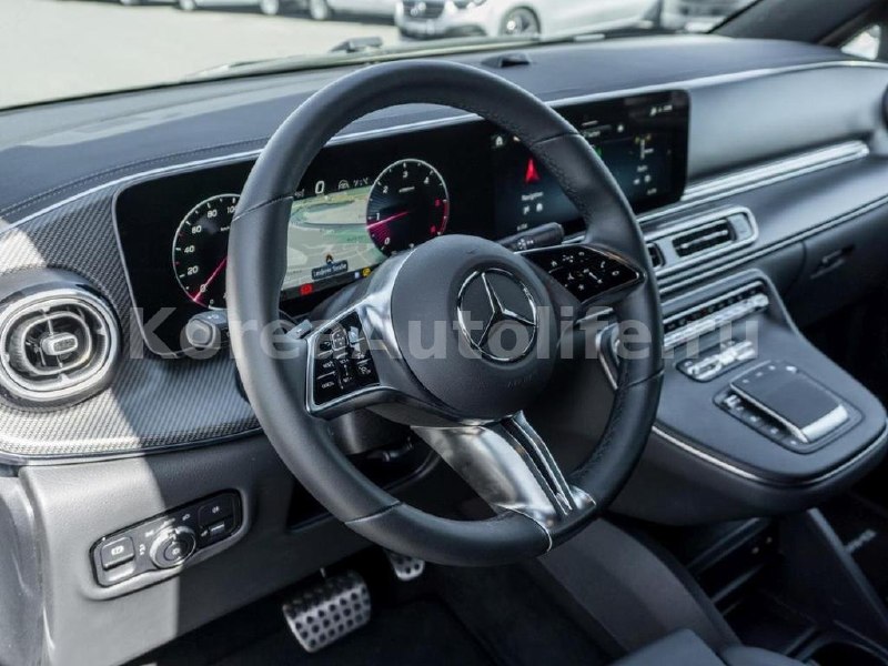 Mercedes-Benz V 300 d 4M 2026