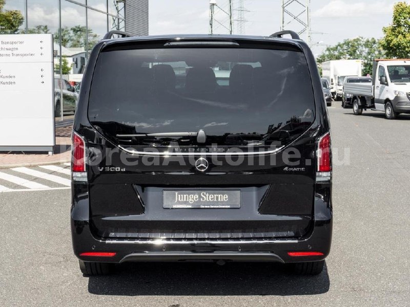 Mercedes-Benz V 300 d 4M 2026