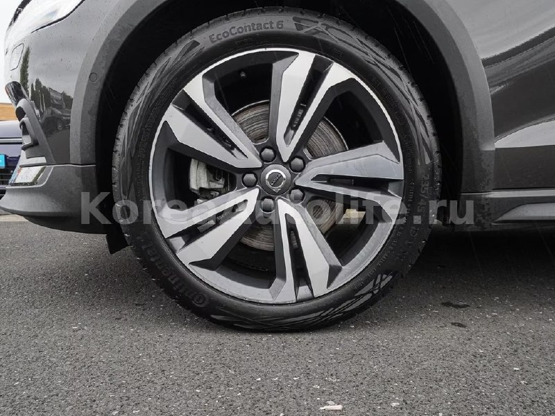Volvo V60 Cross Country 2024