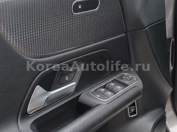 Mercedes-Benz GLB 200 d 4MATIC 2023