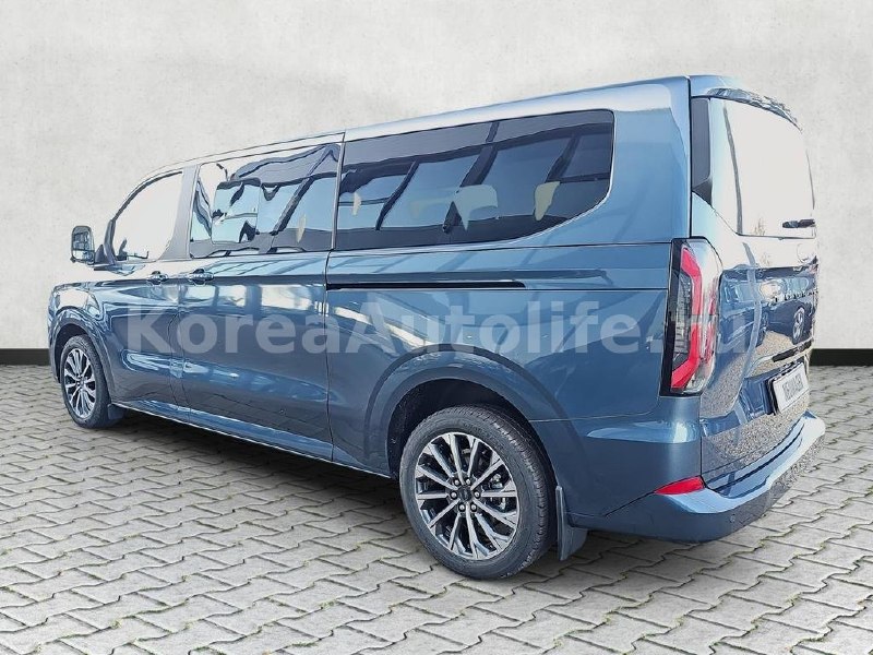 Ford Tourneo Custom 2.0 EB 2025