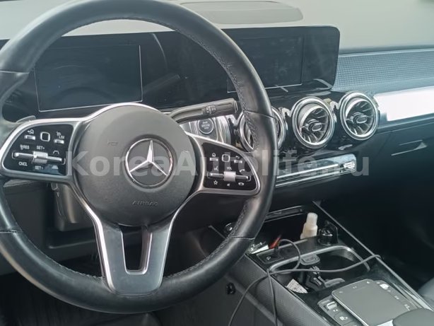 Mercedes-Benz GLB 200 d 4MATIC 2023