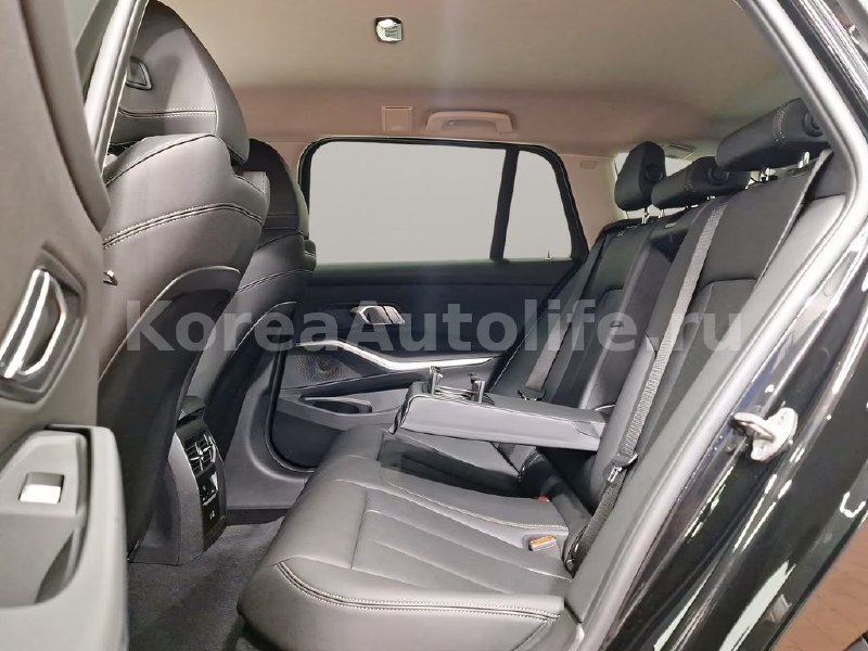BMW 318 i Touring LiveCockpitProf 2025
