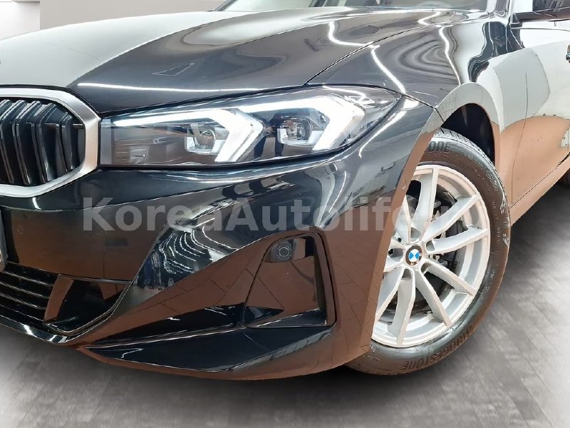 BMW 318 i Touring LiveCockpitProf 2025