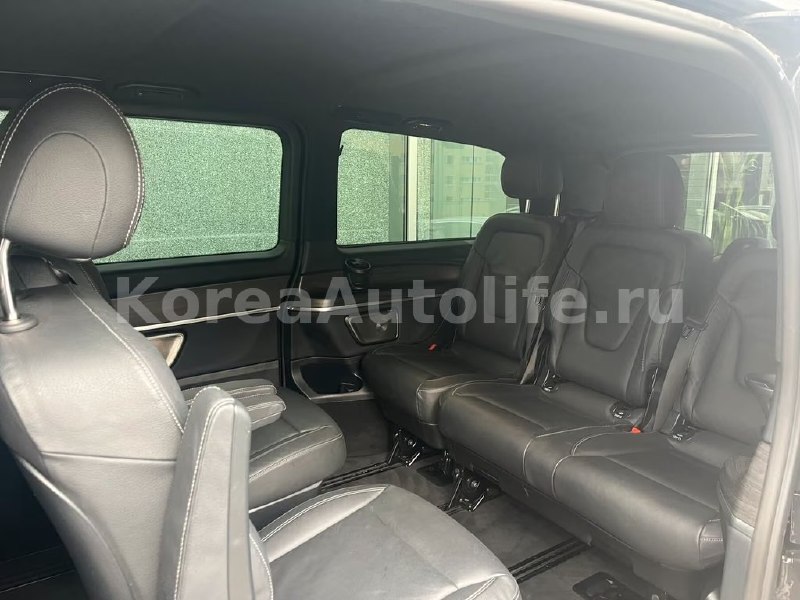Mercedes-Benz V 300 d 2025